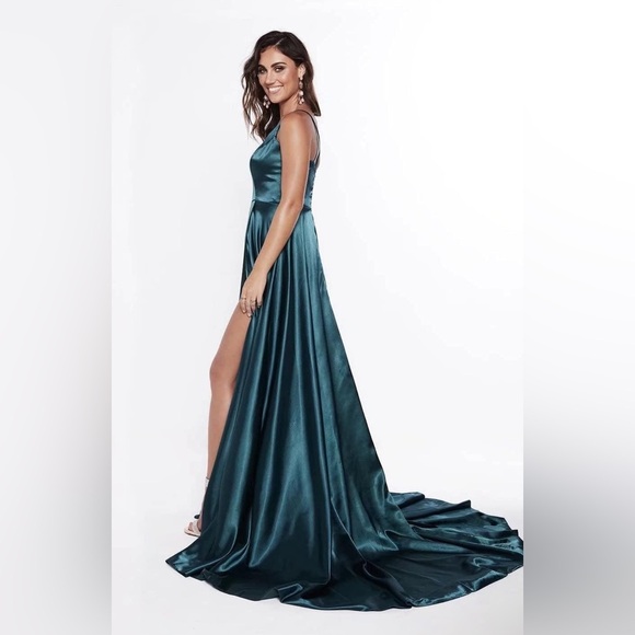 CESAR ROSARIO Ladies Blue Formal Dress Ball Gown Asimétrico Wedding Party . PROM - Picture 1 of 16